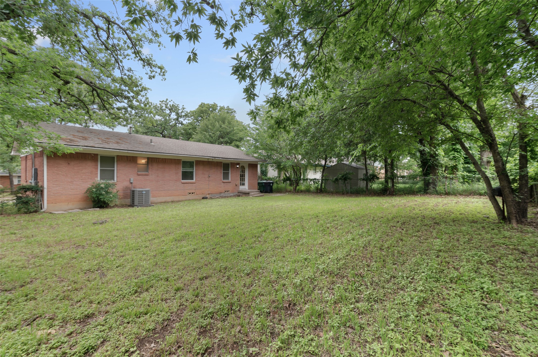 2103 Mercedes Road Denton TX 76205