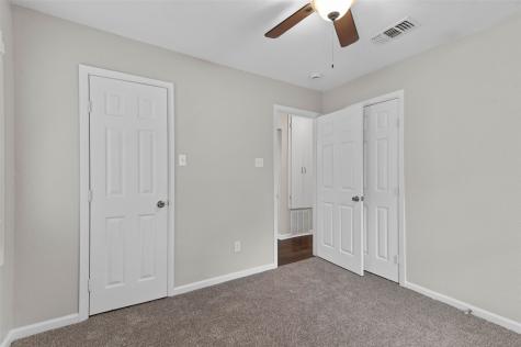 2103 Mercedes Road Denton TX 76205