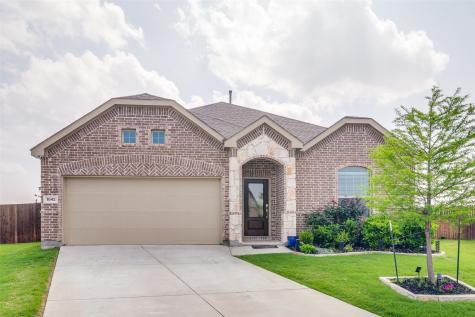 1042 Manuel Drive Fate TX 75087