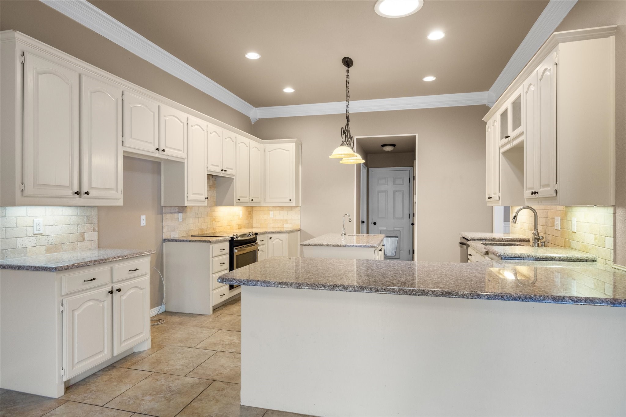 1207 Mallard Way Granbury TX 76048
