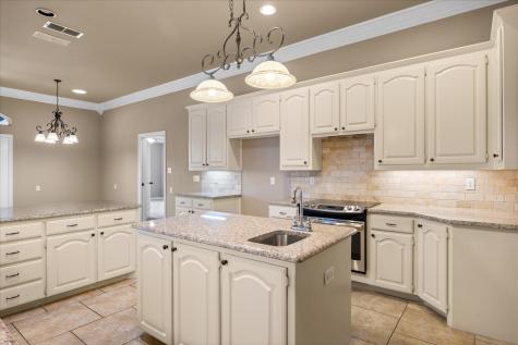 1207 Mallard Way Granbury TX 76048