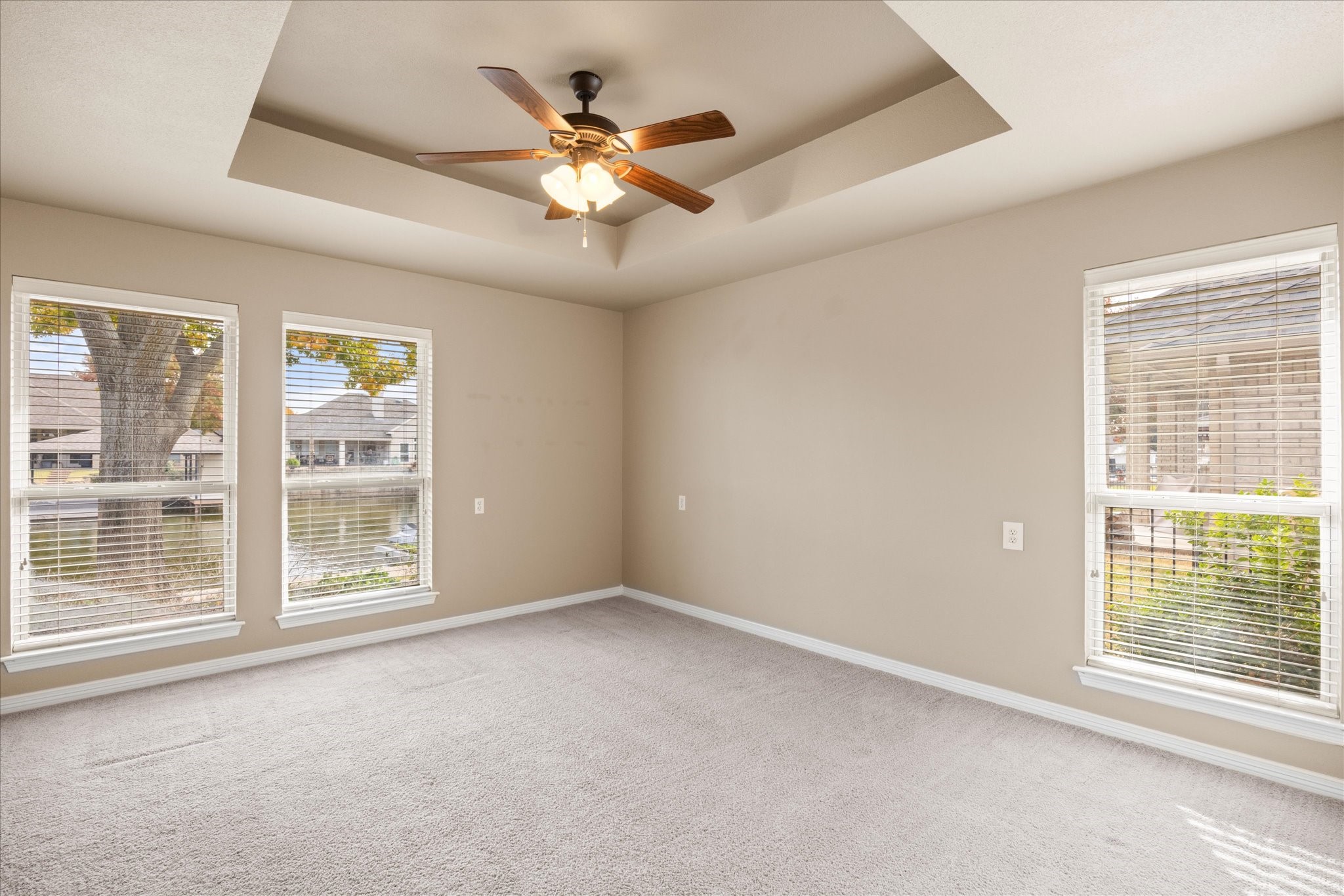 1207 Mallard Way Granbury TX 76048