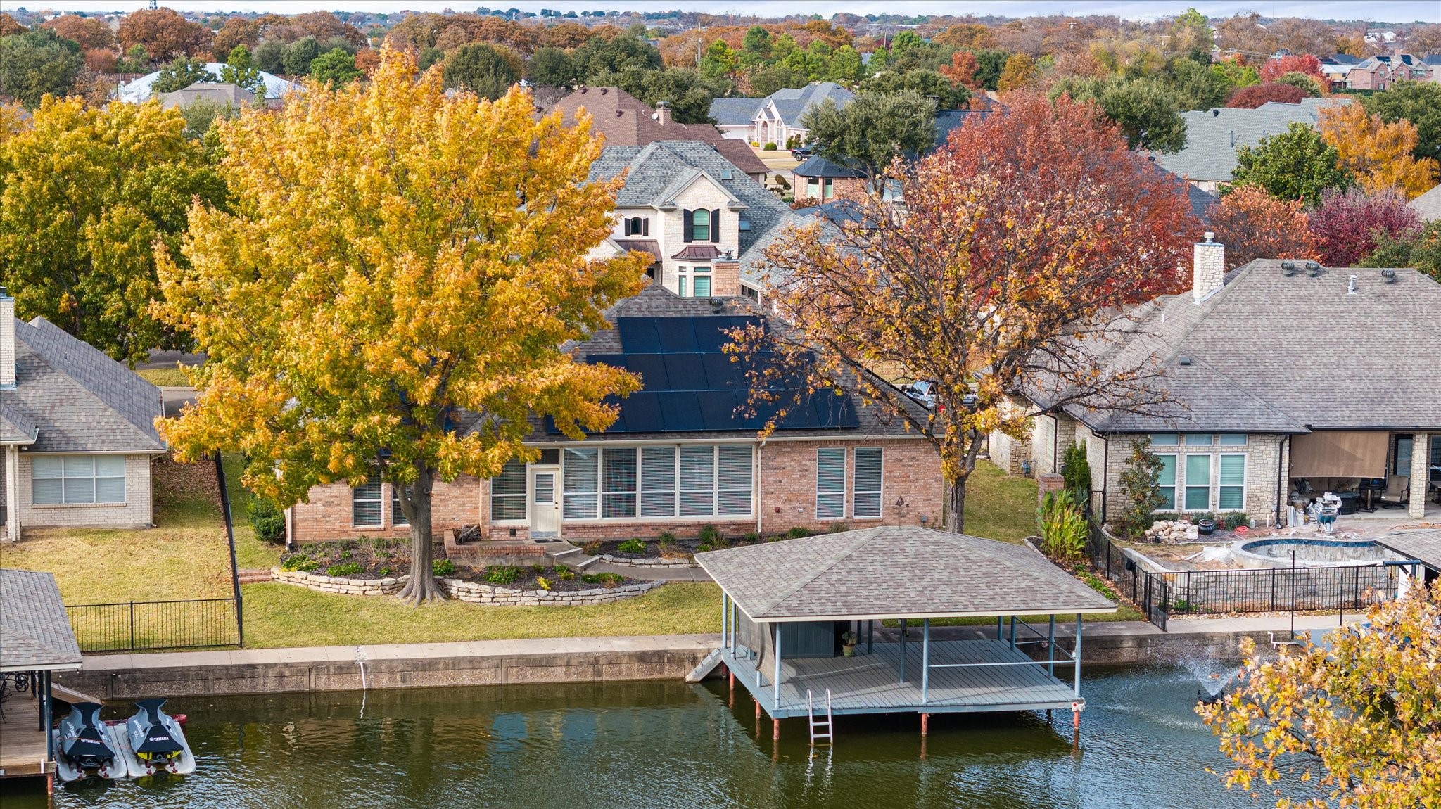 1207 Mallard Way Granbury TX 76048