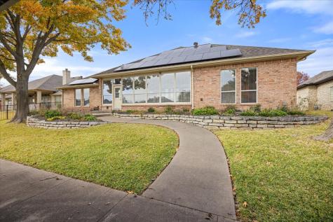 1207 Mallard Way Granbury TX 76048
