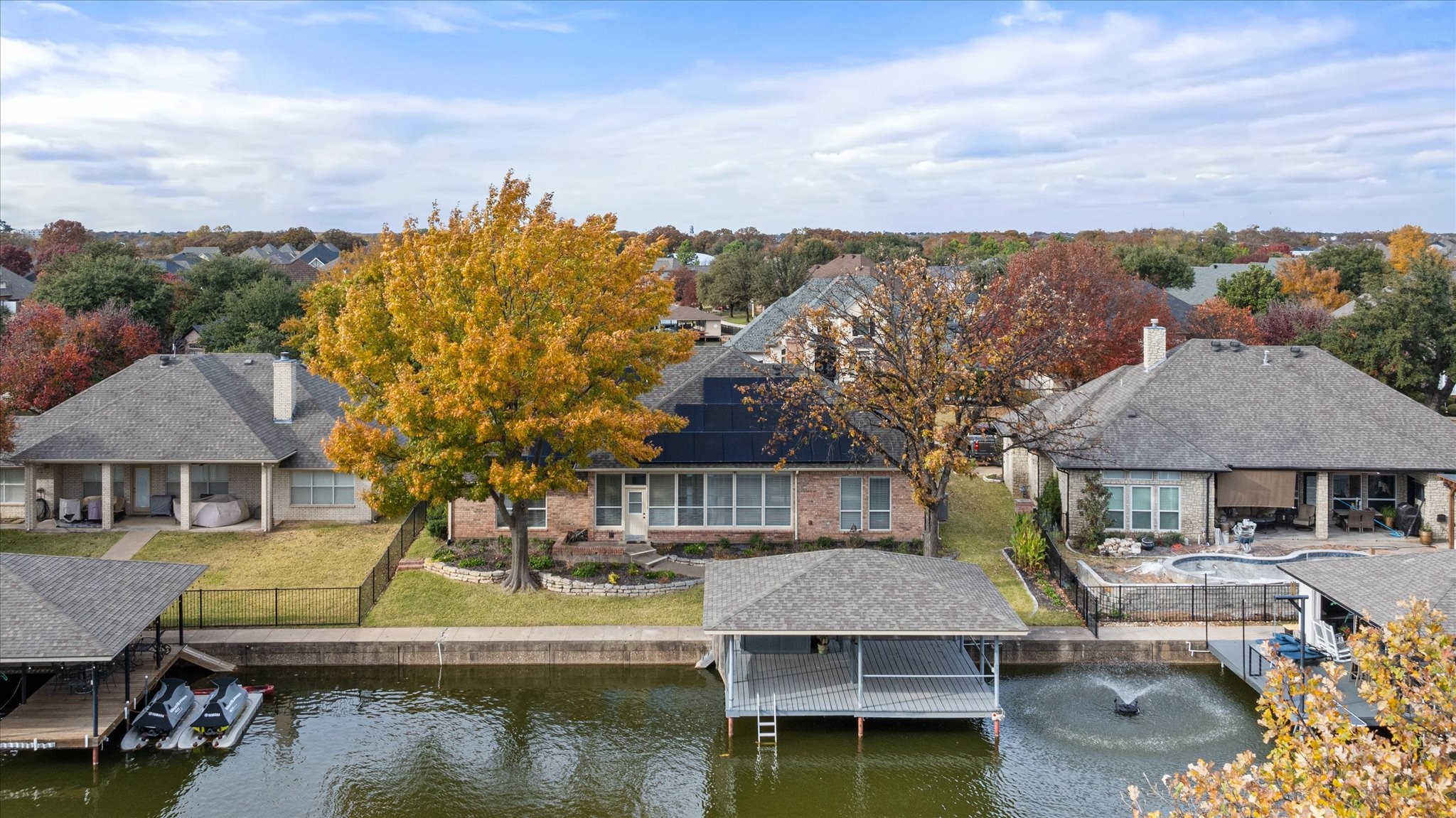 1207 Mallard Way Granbury TX 76048