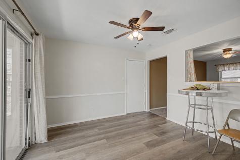 313 NW Jayellen Avenue Burleson TX 76028