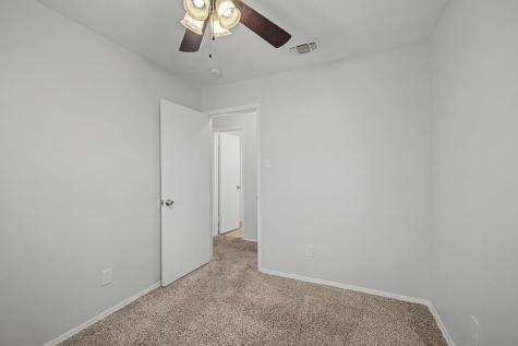 313 NW Jayellen Avenue Burleson TX 76028