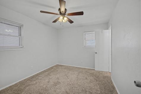 313 NW Jayellen Avenue Burleson TX 76028