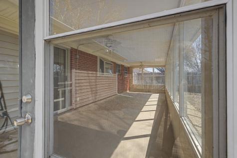 313 NW Jayellen Avenue Burleson TX 76028