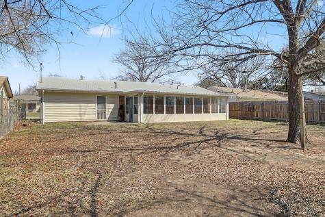 313 NW Jayellen Avenue Burleson TX 76028
