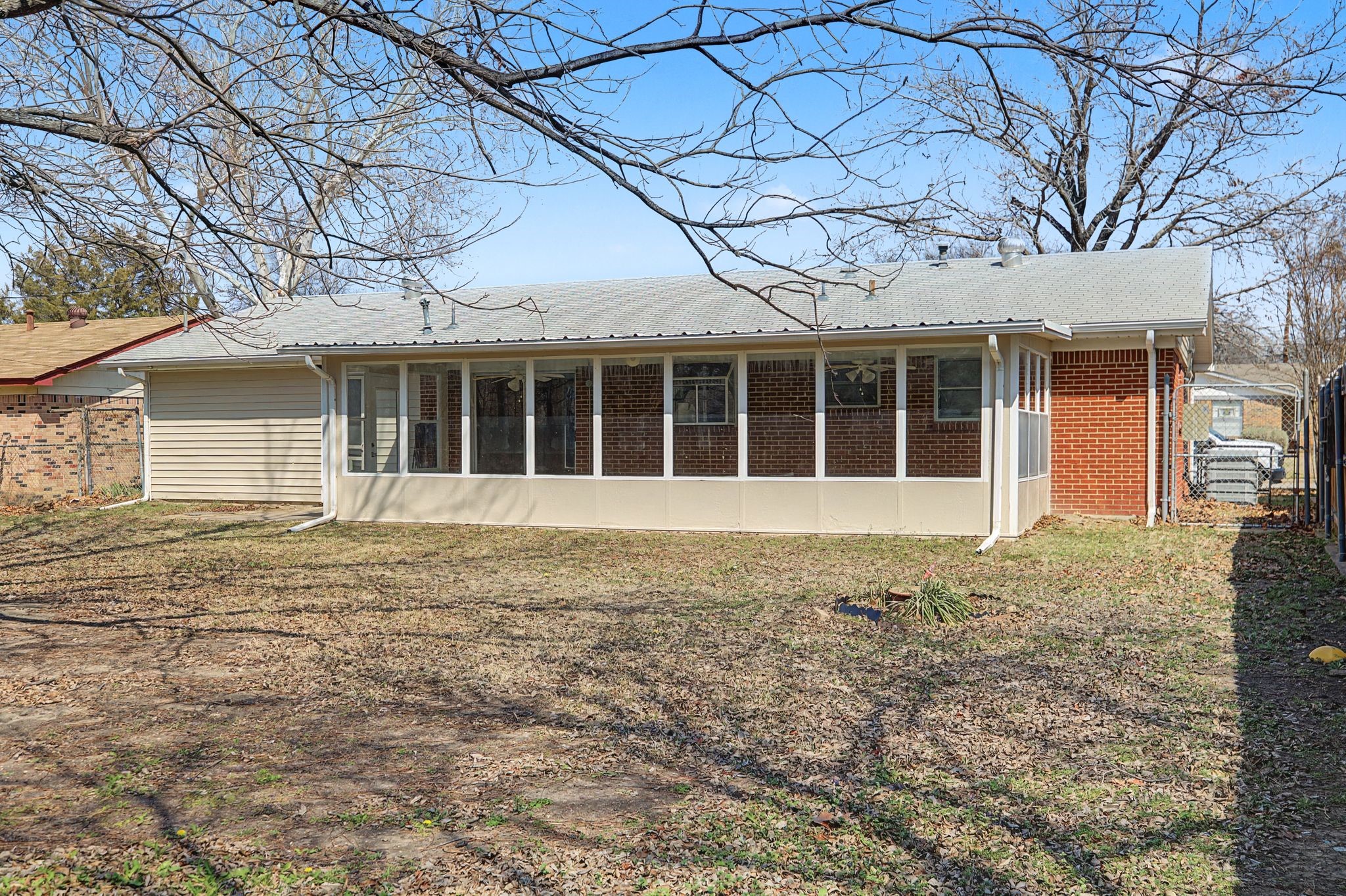 313 NW Jayellen Avenue Burleson TX 76028