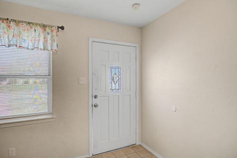 313 NW Jayellen Avenue Burleson TX 76028