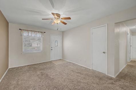313 NW Jayellen Avenue Burleson TX 76028
