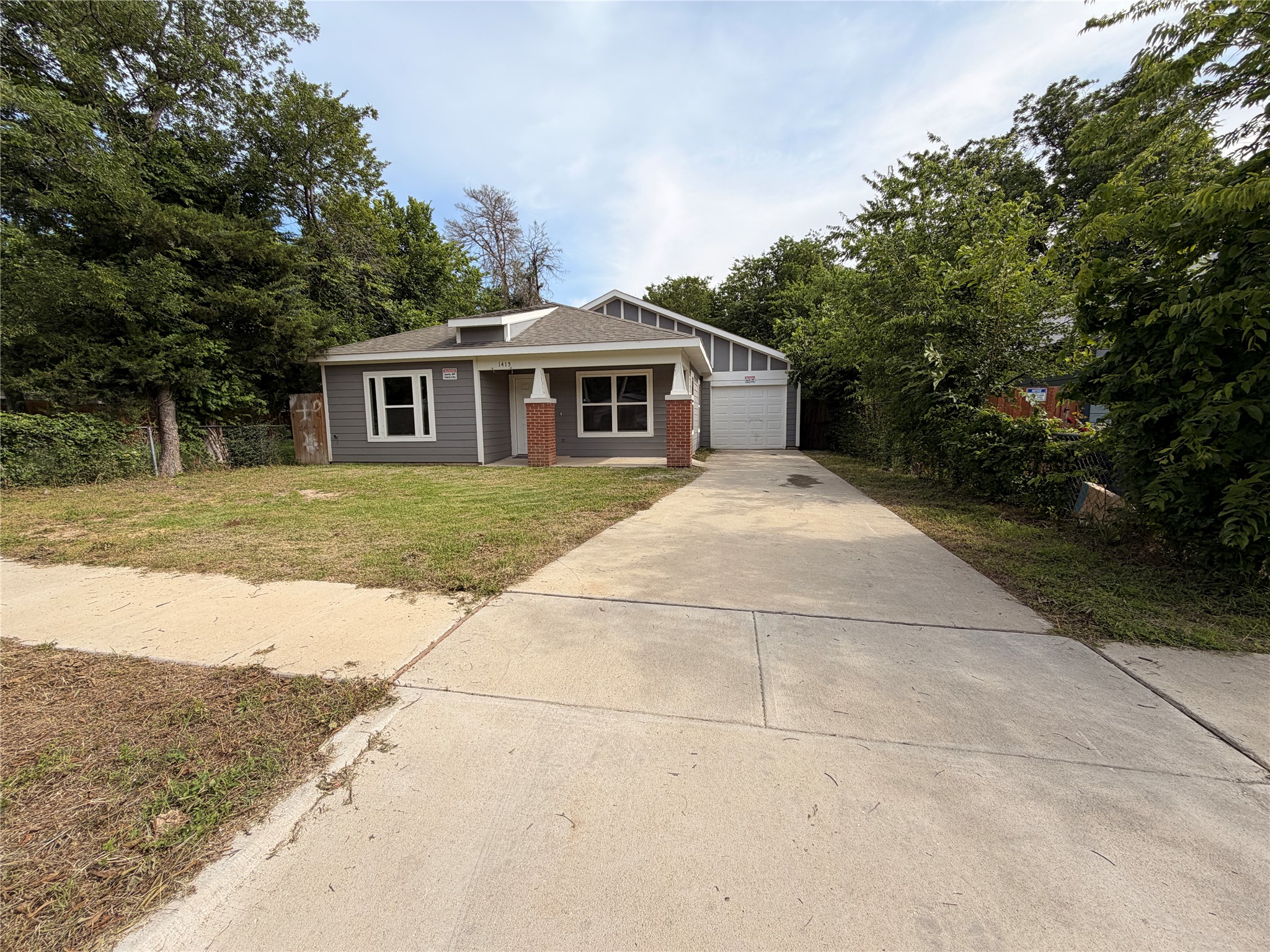 1415 E Jefferson Avenue Fort Worth TX 76104