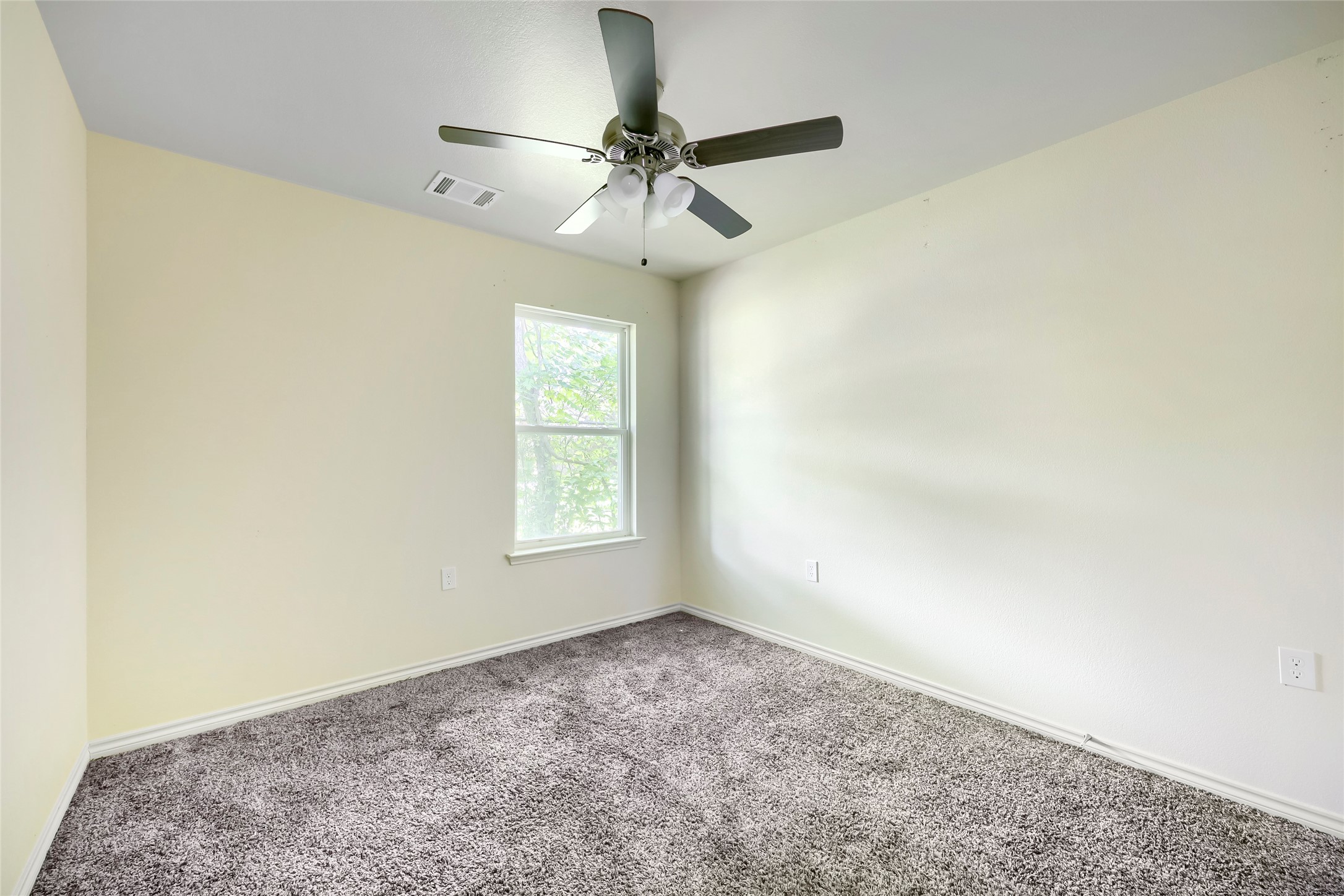 1415 E Jefferson Avenue Fort Worth TX 76104