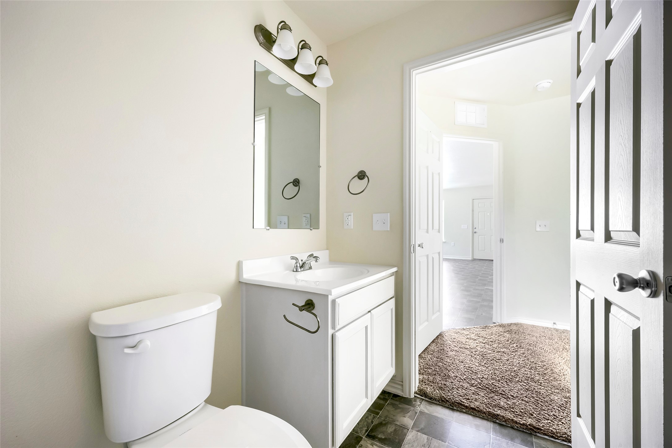 1415 E Jefferson Avenue Fort Worth TX 76104
