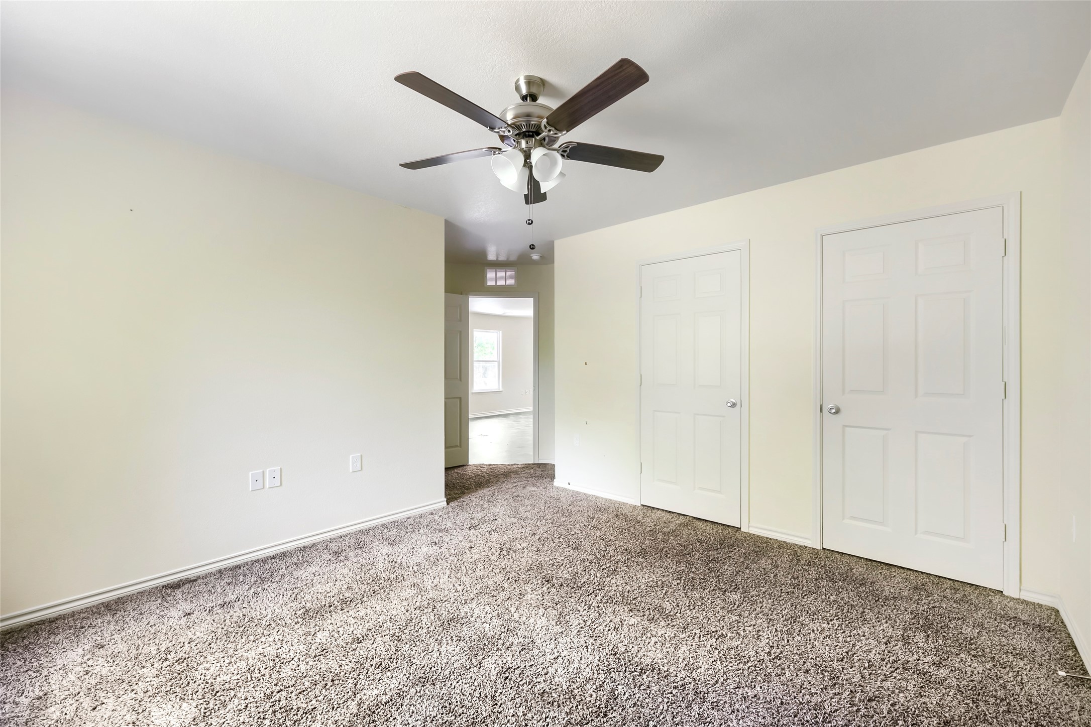 1415 E Jefferson Avenue Fort Worth TX 76104