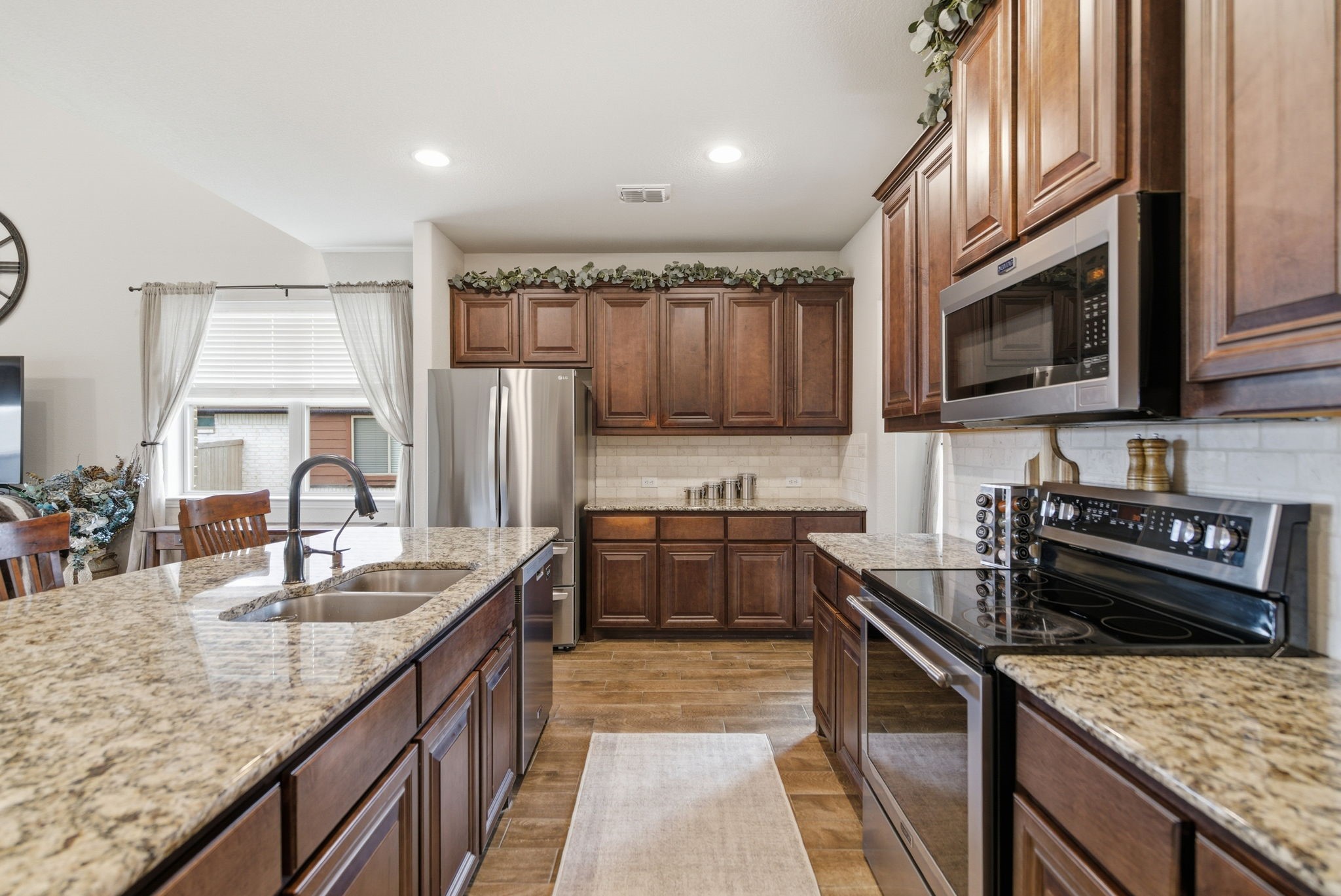 620 Leadtree Trail Fort Worth TX 76108