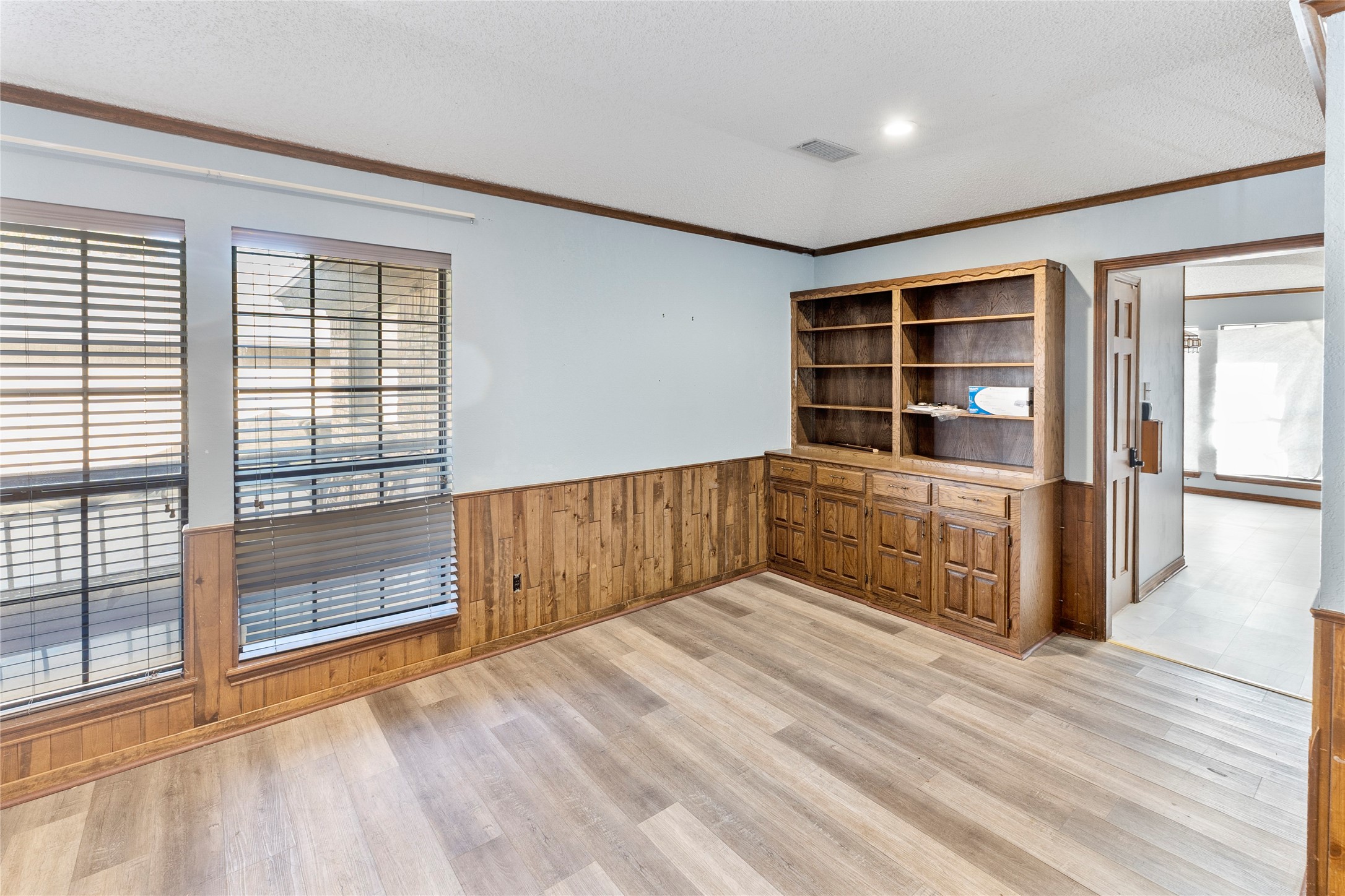 2533 Woodlake Drive Abilene TX 79606