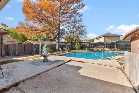 2533 Woodlake Drive Abilene TX 79606