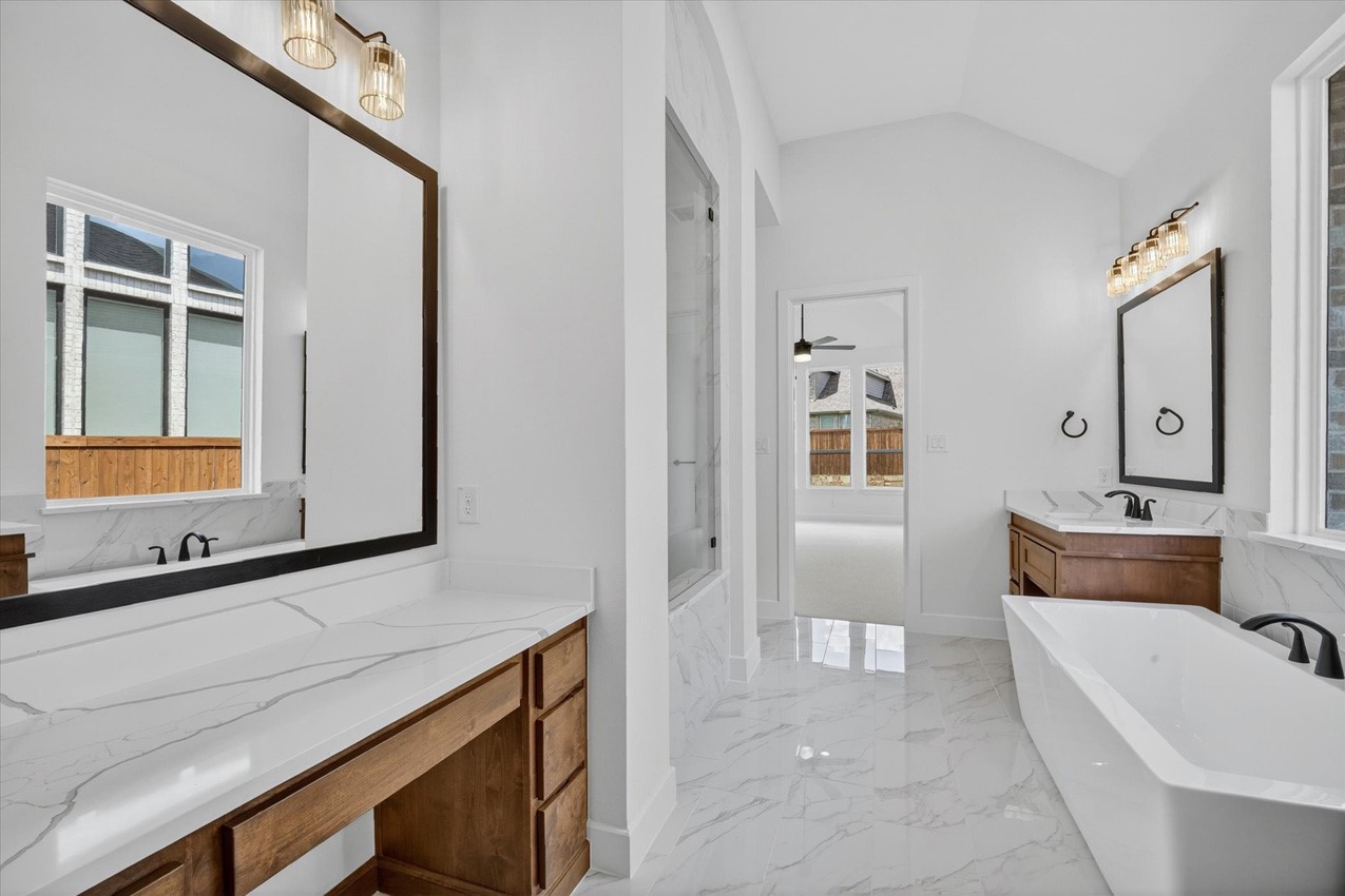 1609 Sandbrock Drive Aubrey TX 76227
