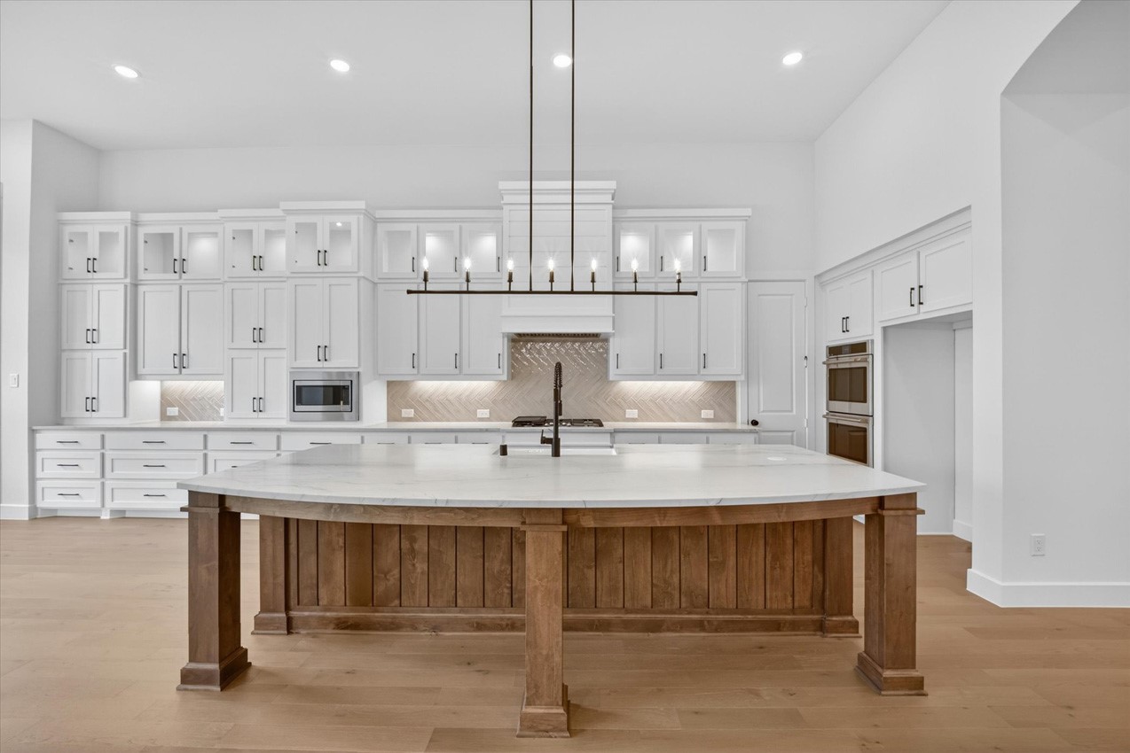 1609 Sandbrock Drive Aubrey TX 76227