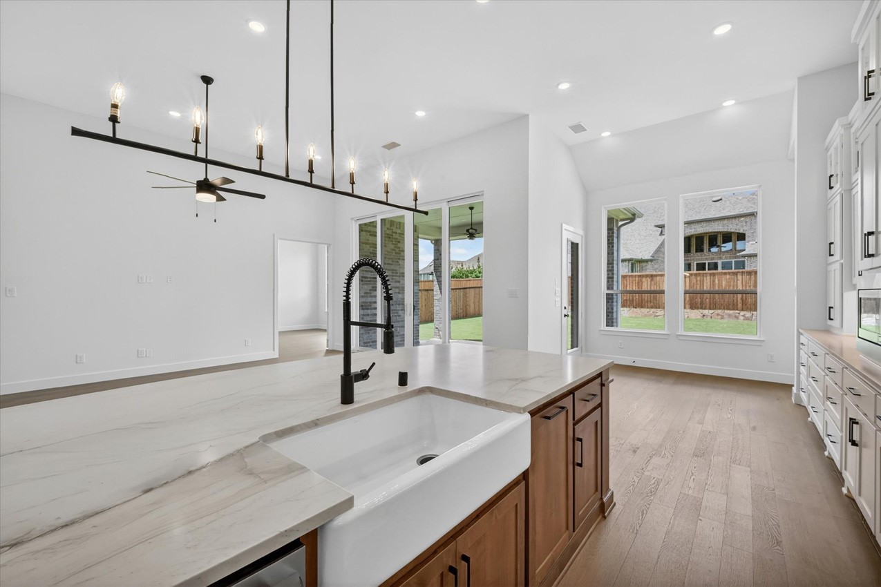 1609 Sandbrock Drive Aubrey TX 76227