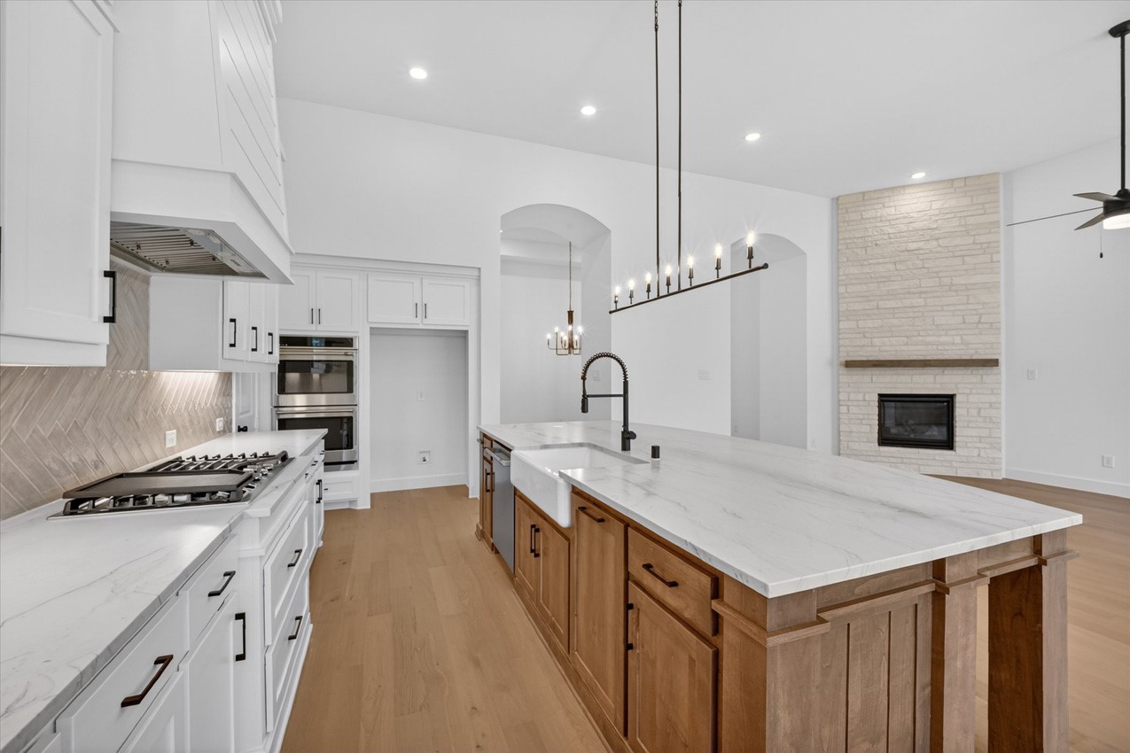 1609 Sandbrock Drive Aubrey TX 76227