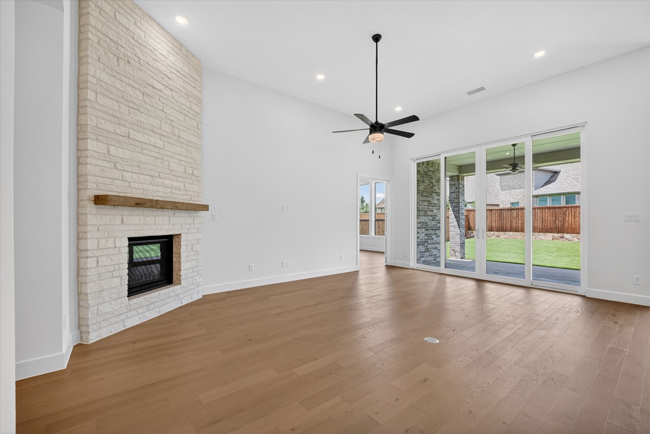 1609 Sandbrock Drive Aubrey TX 76227