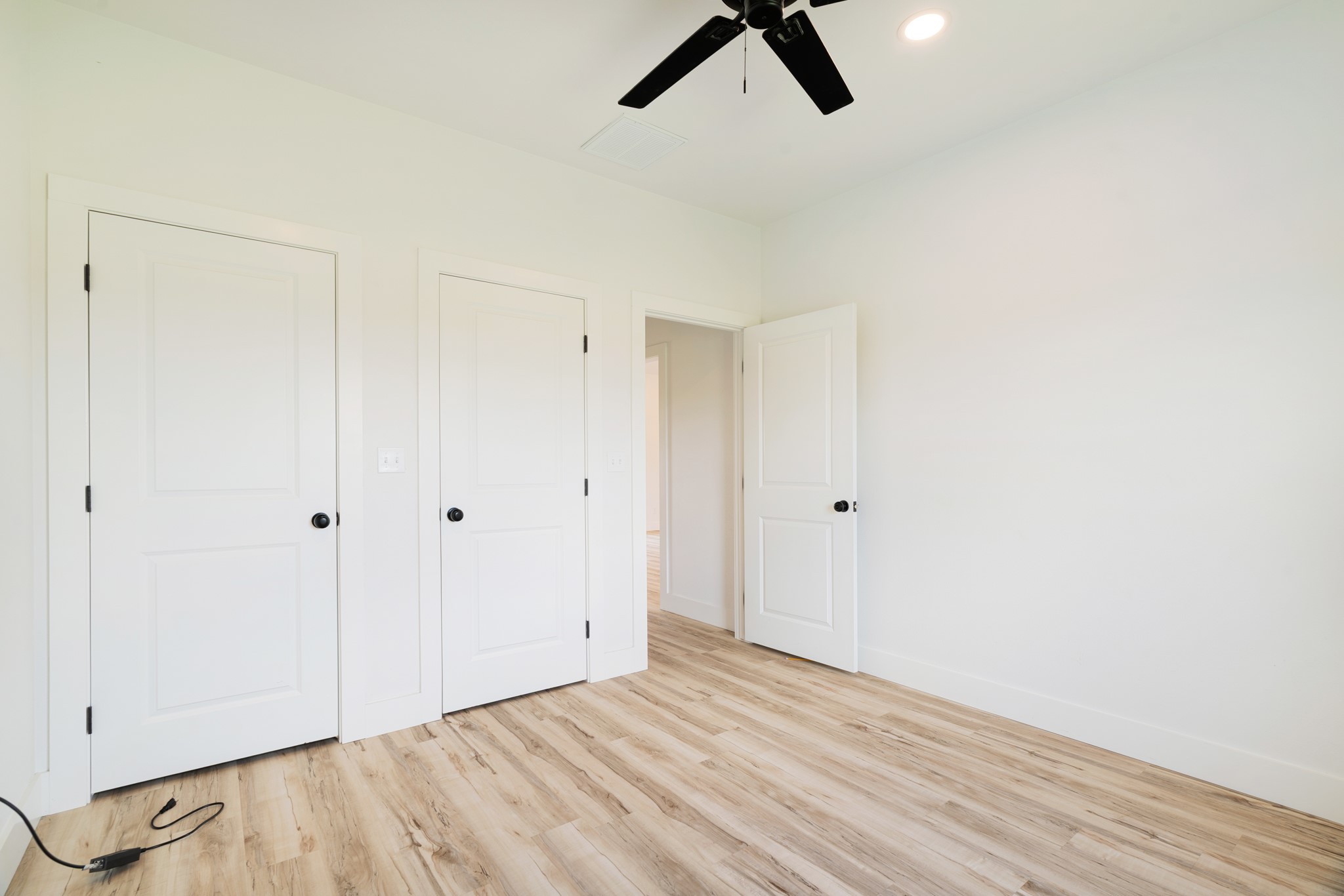 204 Private Road 33083 Sumner TX 75486