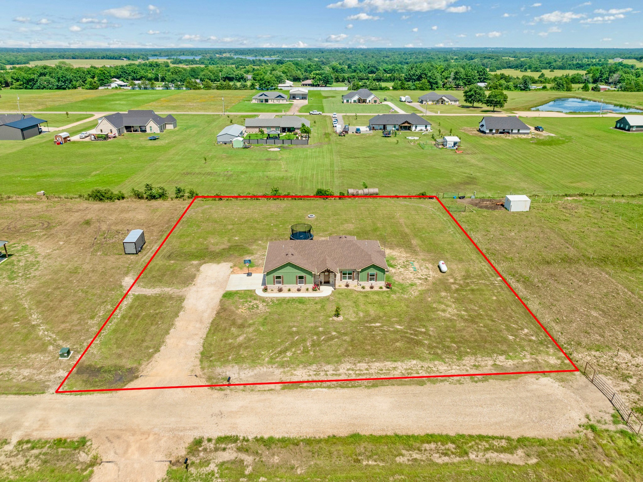 204 Private Road 33083 Sumner TX 75486