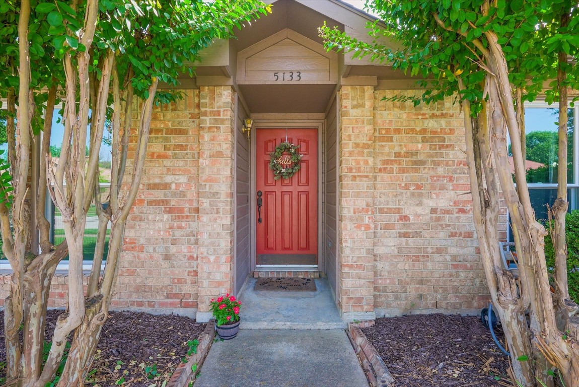5133 Wood Creek Lane Garland TX 75044