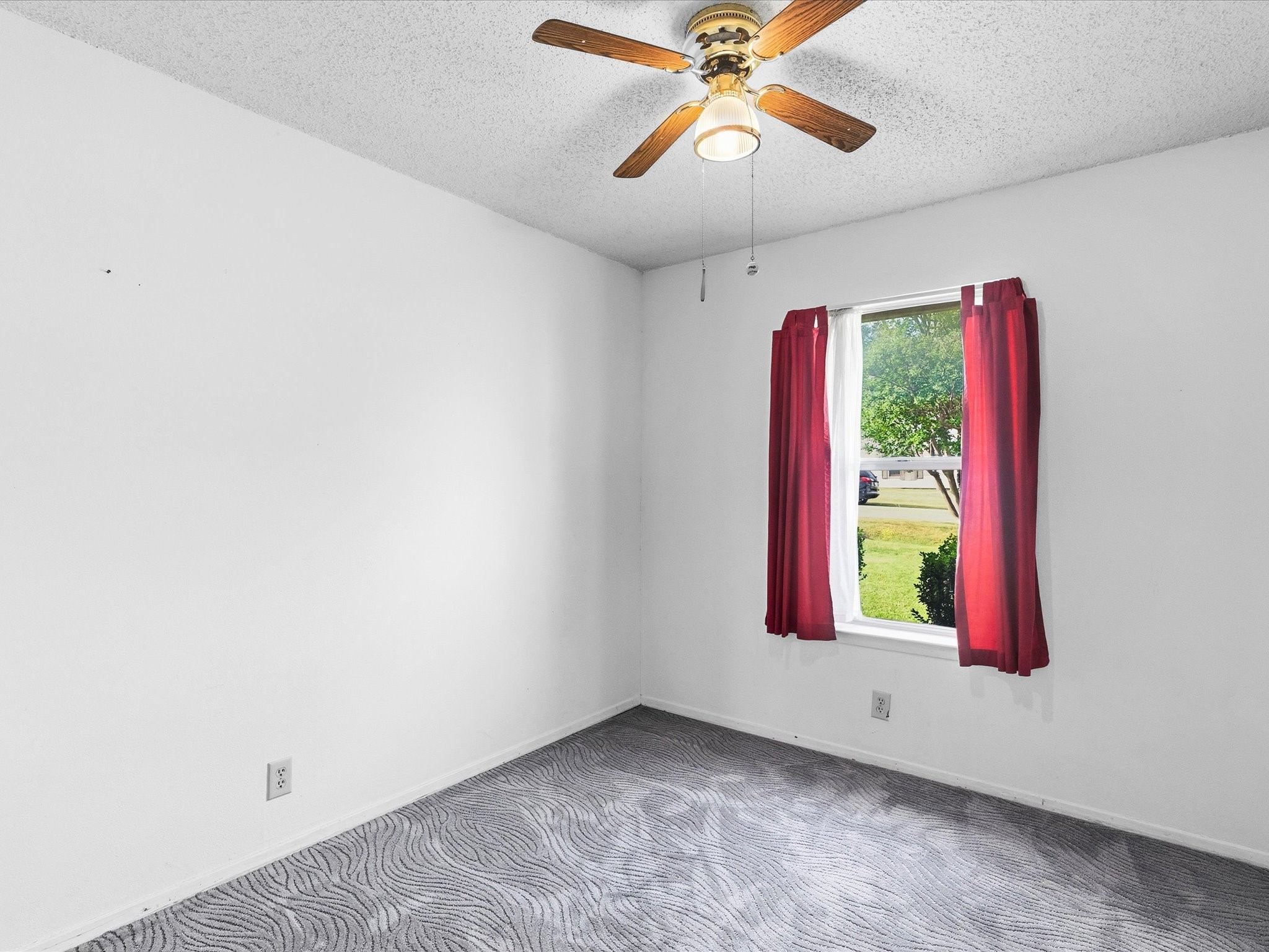 209 W Huffman Street Krum TX 76249