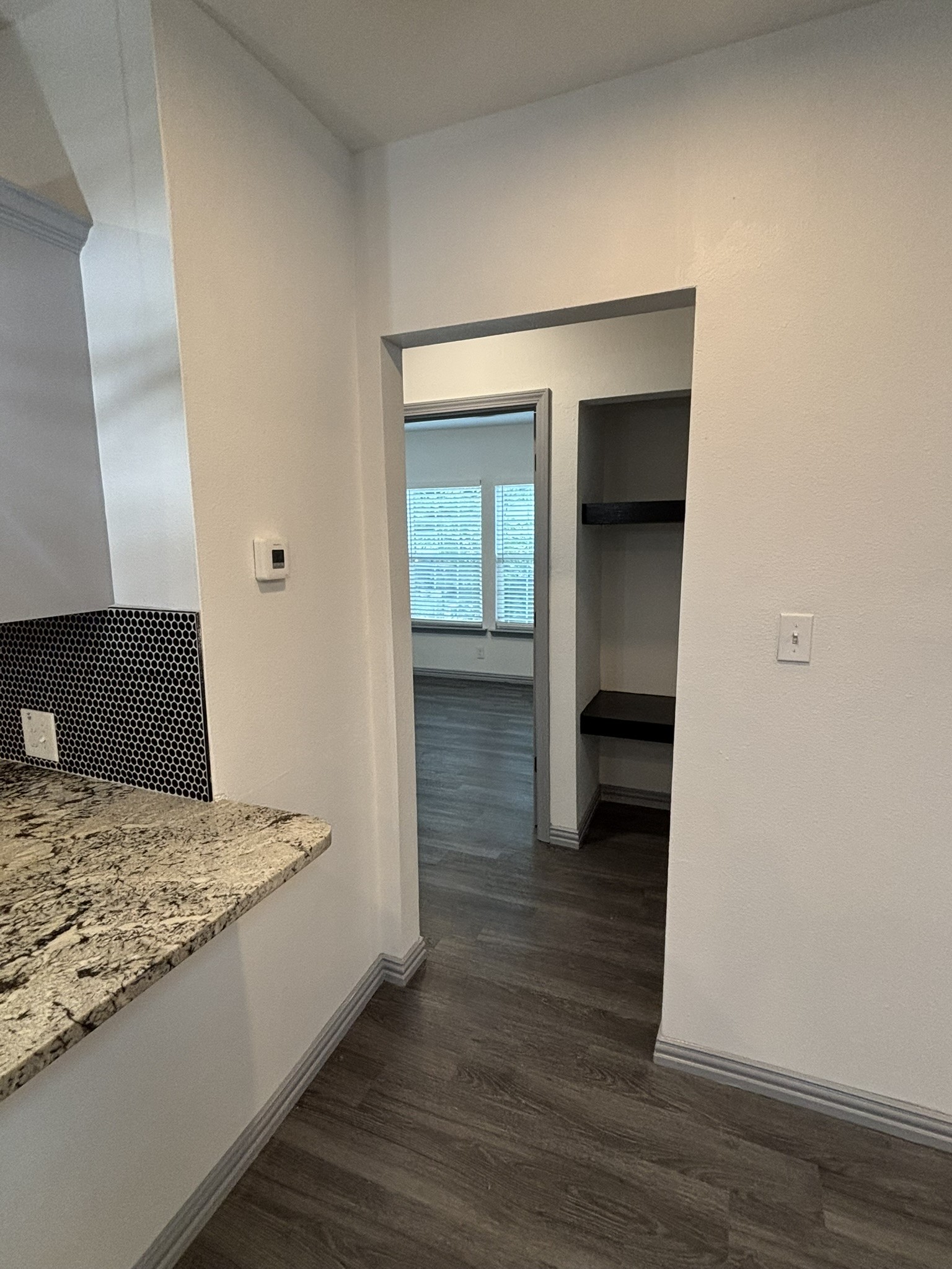 722 SE 11th Street Grand Prairie TX 75051