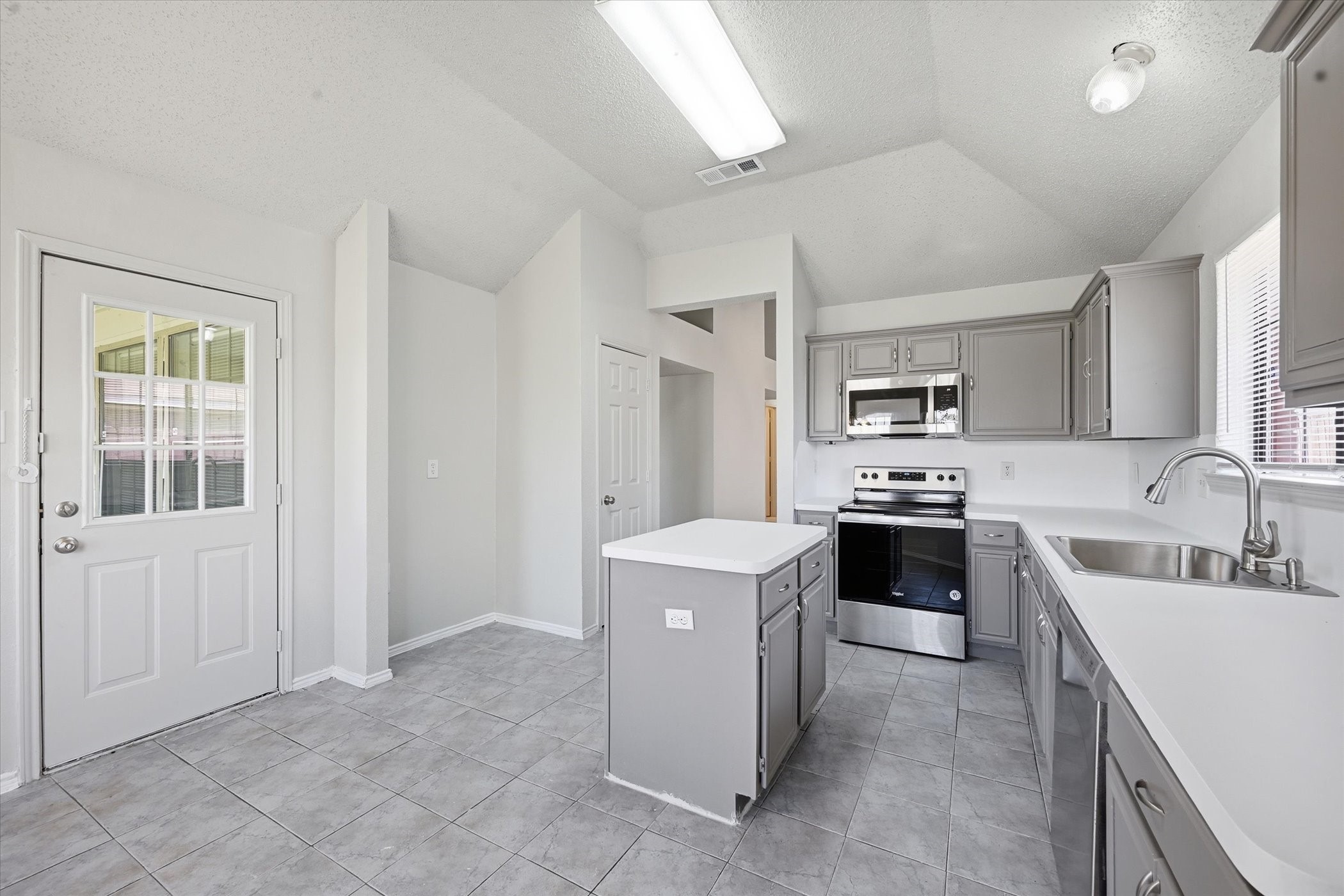 2338 Stillwater Drive Mesquite TX 75181