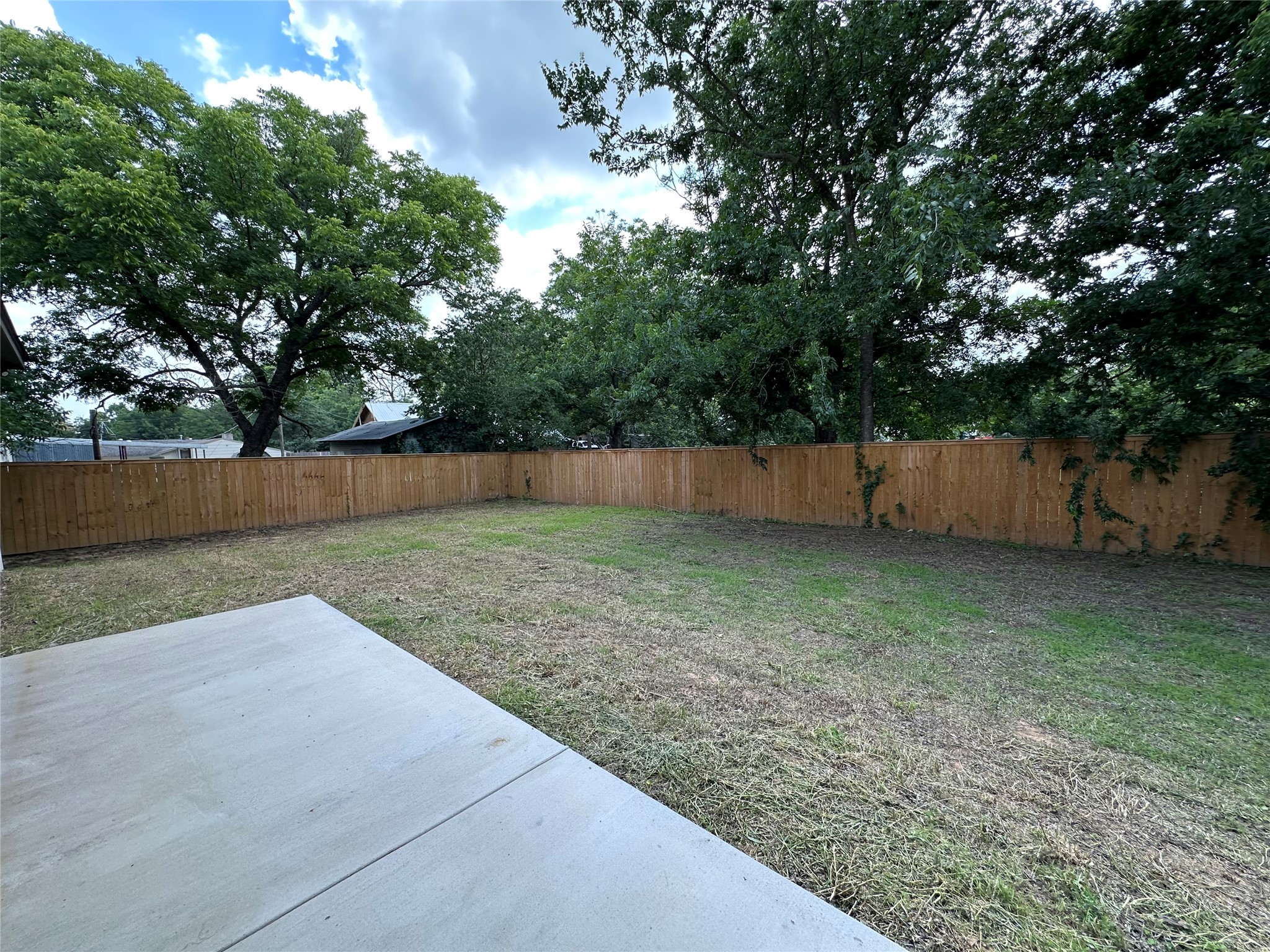317 N Clark Street Comanche TX 76442