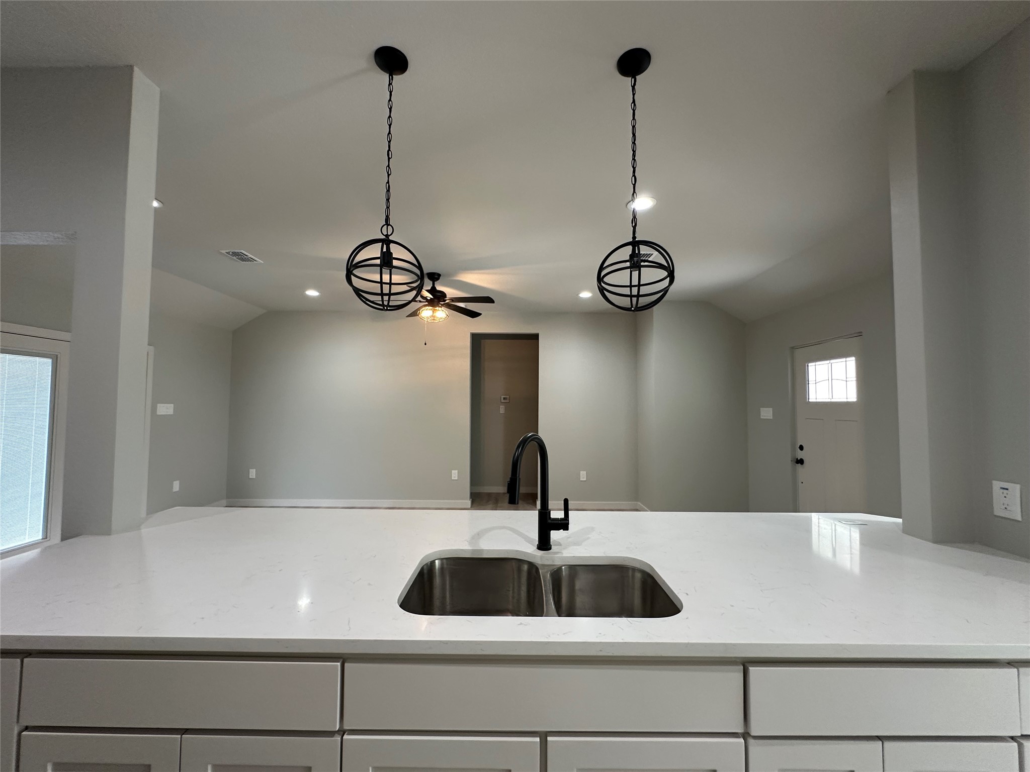 317 N Clark Street Comanche TX 76442