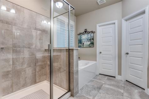 2800 Lakeside Drive Aubrey TX 76227