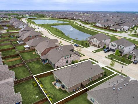 2800 Lakeside Drive Aubrey TX 76227