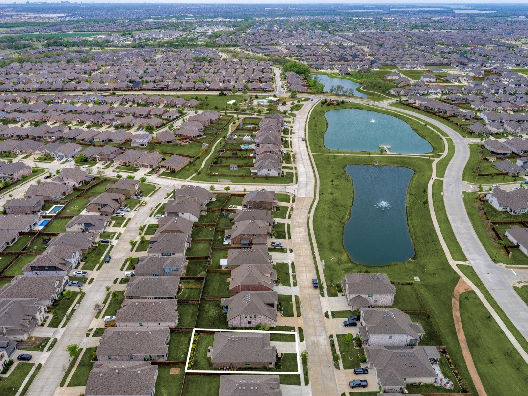 2800 Lakeside Drive Aubrey TX 76227