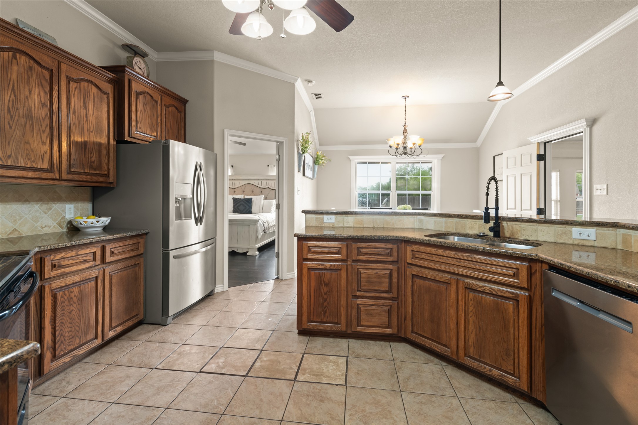 118 Divide Avenue Tuscola TX 79562