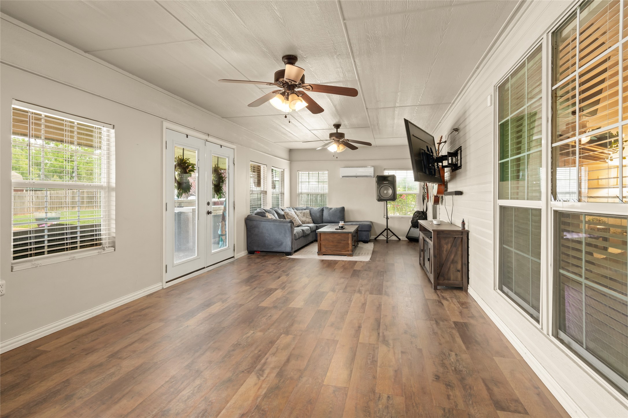 118 Divide Avenue Tuscola TX 79562