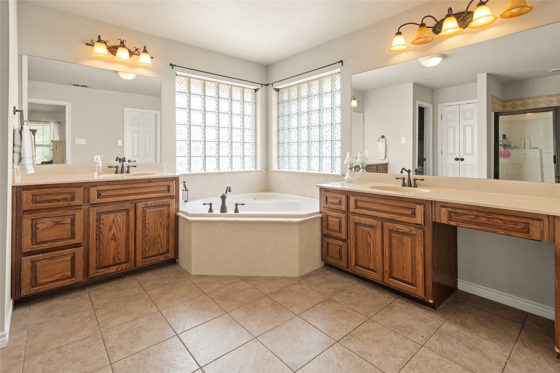 118 Divide Avenue Tuscola TX 79562