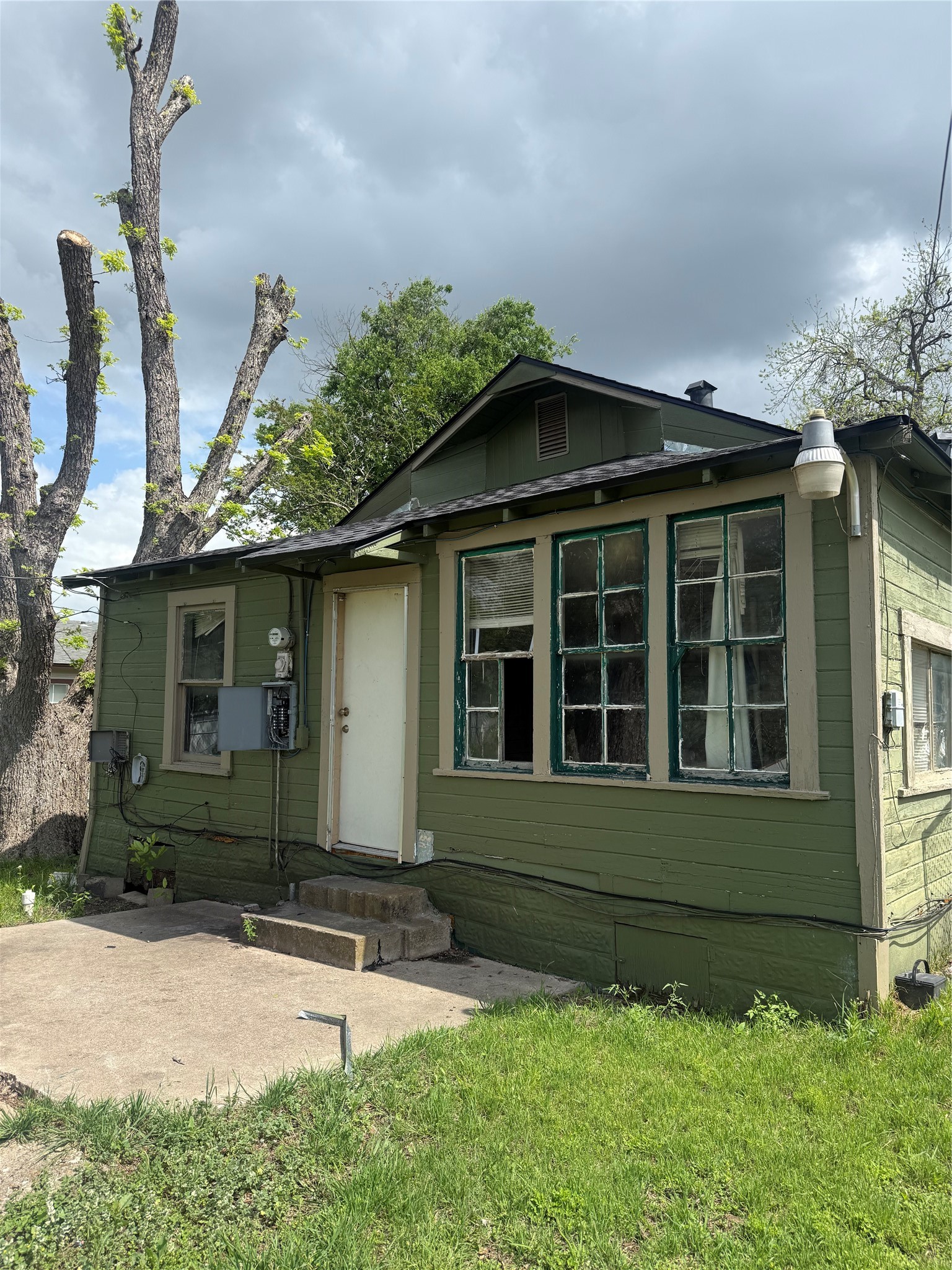 2011 Pine Avenue Waco TX 76708