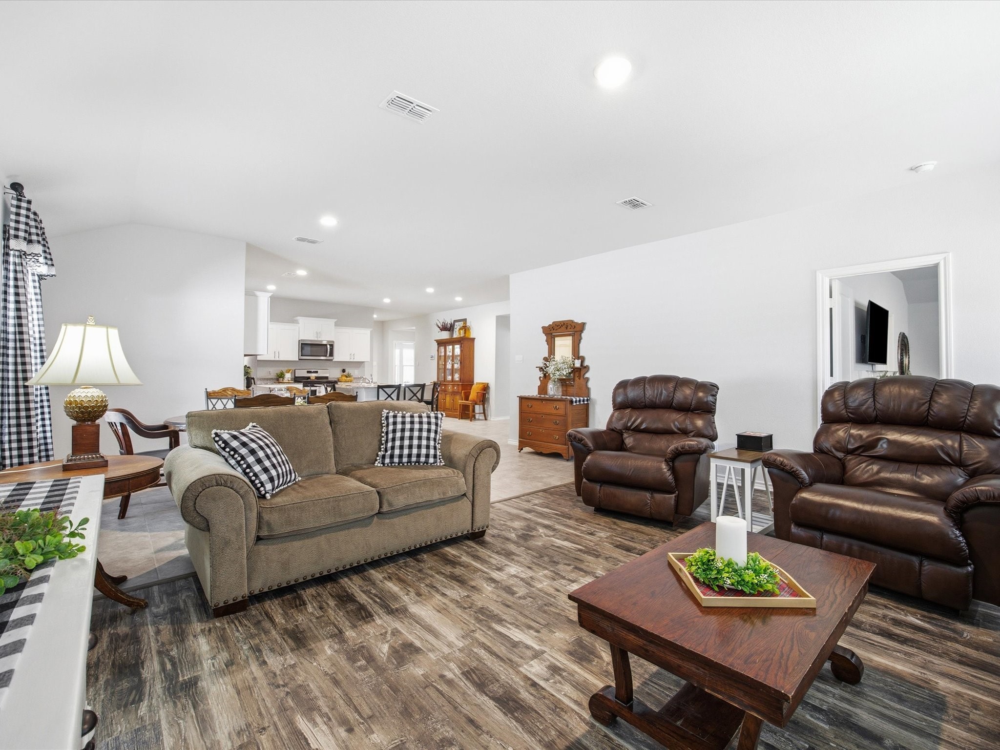 521 Bronze Circle E Springtown TX 76082