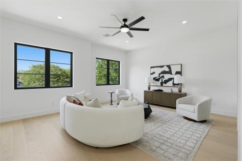 6038 Prospect Avenue Dallas TX 75206