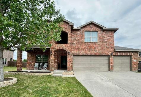 200 Burnett Drive Lavon TX 75166