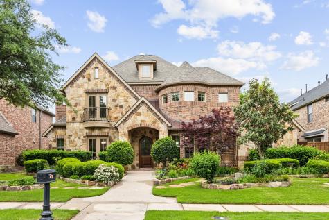 1233 Deer Lake Drive Frisco TX 75036