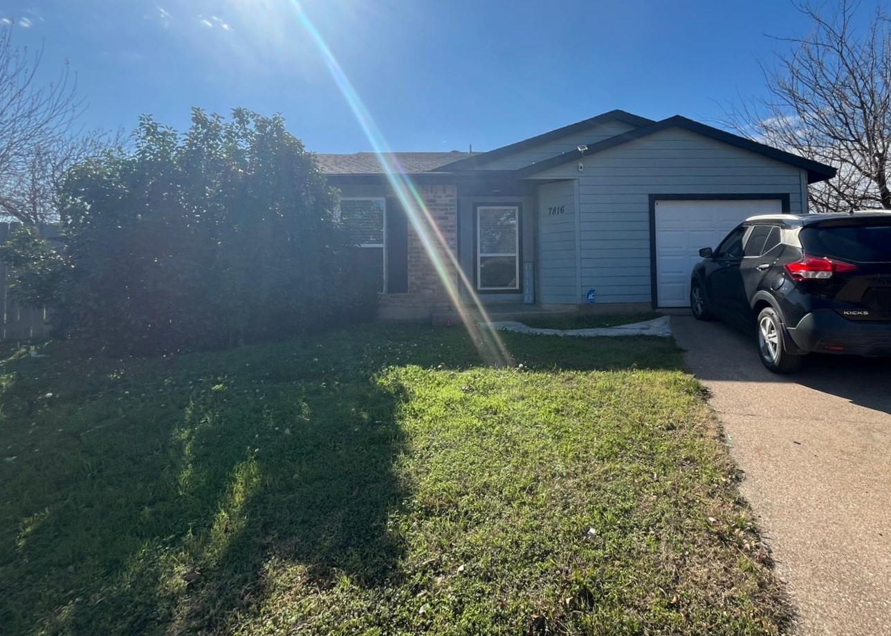7816 Xavier Drive Fort Worth TX 76133