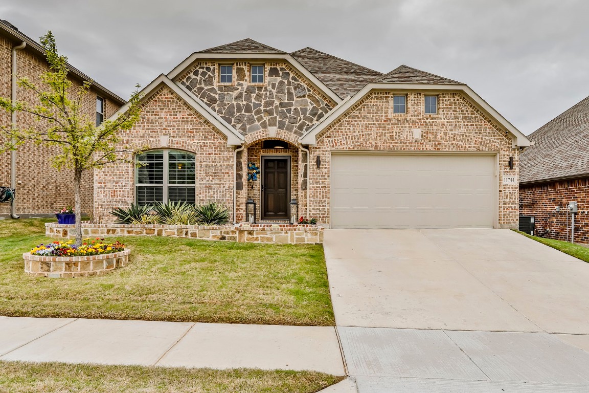 11744 Pistachio Trail Fort Worth TX 76108